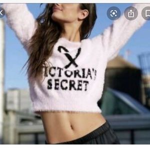 Victorias Secret 2018 Fashion Show Fuzzy Sweater